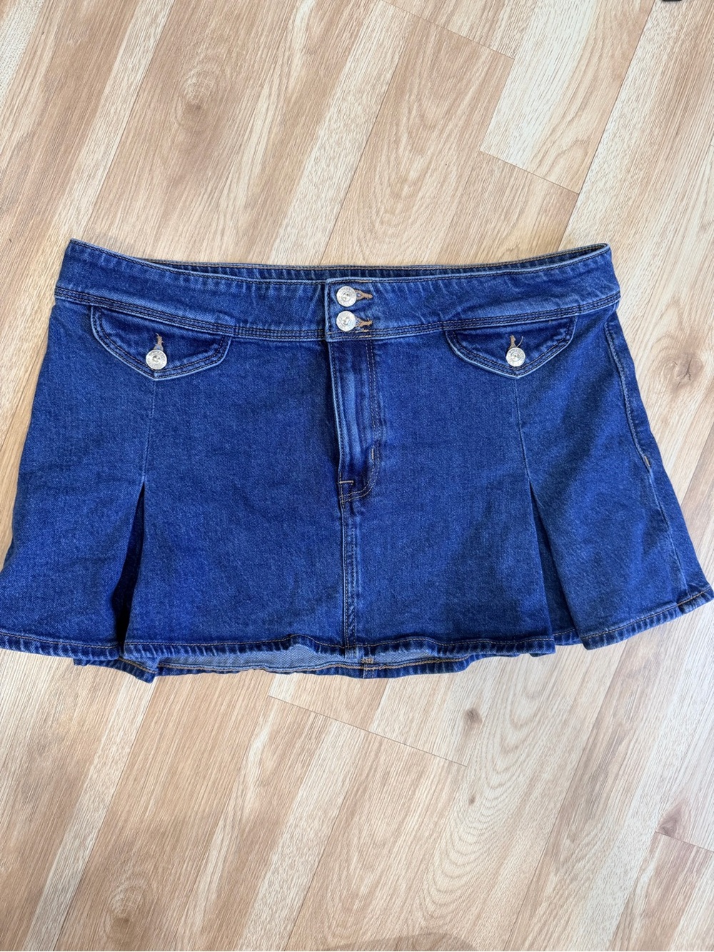 American Eagle Outfitters Dark Blue Denim Pleated Mini Skirt